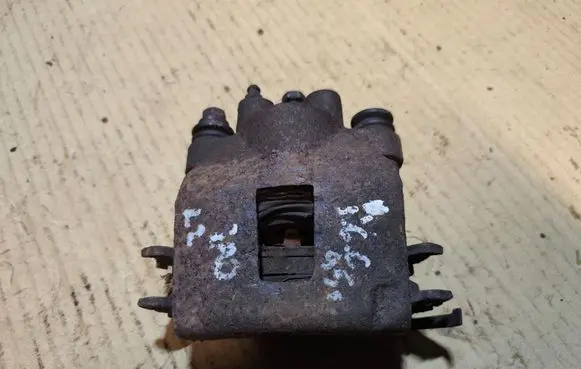 Rear brake caliper