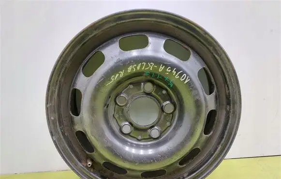 Mercedes-Benz A W168 R15 steel rim 