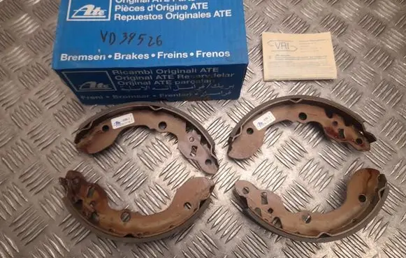 Suzuki Vitara (ET/TA) Brake pads (rear) 03013702862