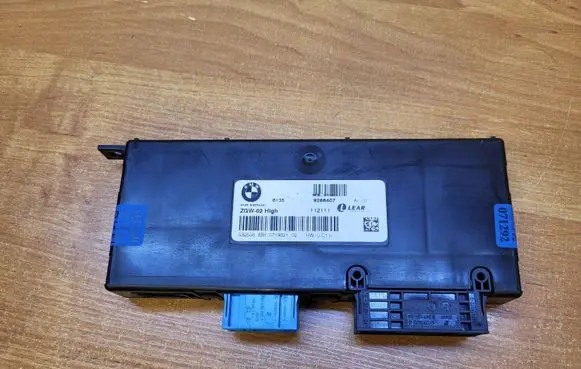 BMW 5 F10 F11 Gateway control module 9266407 112111 532506