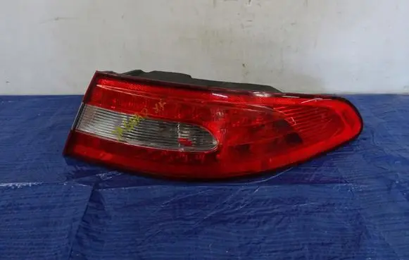Jaguar XF X250 Rear/tail lights 8X2313404BD