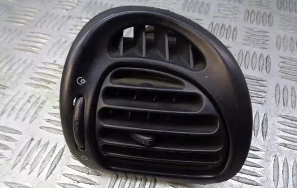 Citroen Xsara Picasso Dashboard side air vent grill/cover trim 9631280077