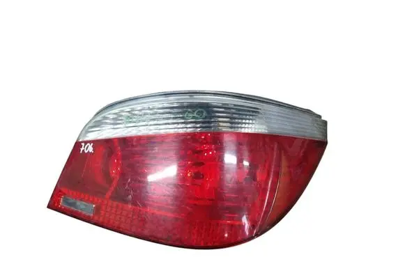 BMW 5 E60 E61 Rear/tail lights 6910768