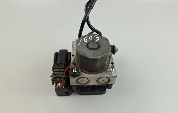 Nissan NV200 ABS Pump 47660VK60A 0265956165
