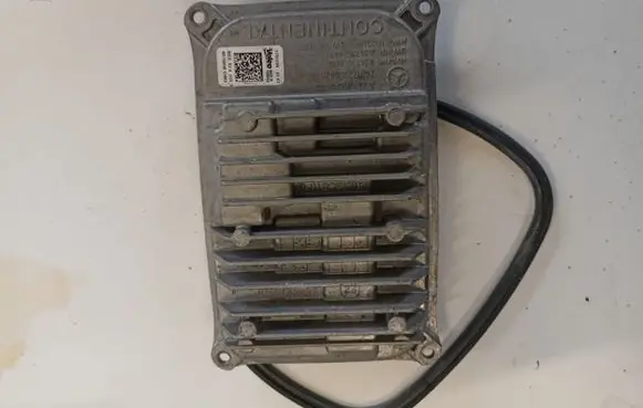 Mercedes-Benz Sprinter W907 W910 Voltage converter/converter module A2479003904