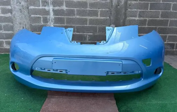Nissan Leaf I (ZE0) Front bumper 620223NL0H