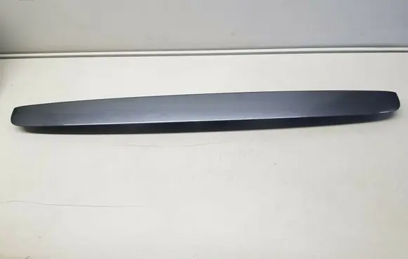Volvo S40 Trunk door license plate light bar 08663726