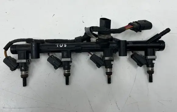 Audi A4 S4 B8 8K Fuel injectors set 06K133681A 06L906031A