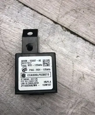 Volvo XC70 Ignition lock AH4N15607AE 28227917 CCAR09LP030000