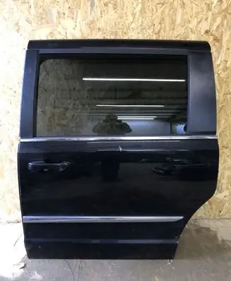 Chrysler Voyager Side sliding door 