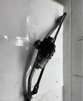 Skoda Superb B5 (3U) Front wiper linkage and motor 3B2955023F
