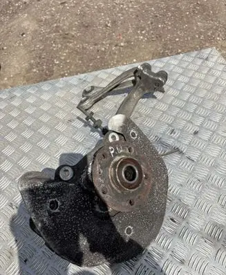Audi A6 S6 C5 4B Front wheel hub spindle knuckle 4G0407242C 120515 132737222735