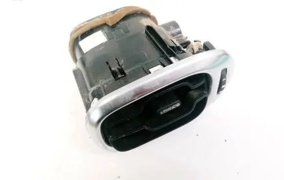 Citroen C3 Picasso Dash center air vent grill 9682570377