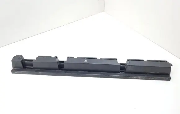Volvo S90, V90 Sill supporting ledge 31386132