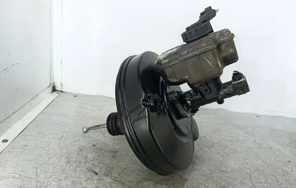 Audi A3 S3 8P Brake booster