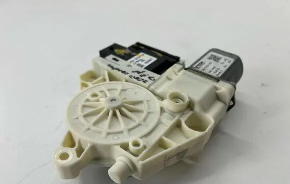 Jeep Compass Front door window regulator motor C61743100 FIAT1000 162503