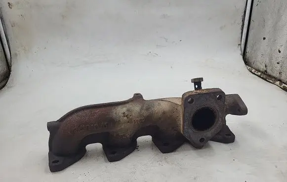 BMW 3 E46 Exhaust manifold 7810102