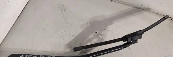BMW 3 E90 E91 Front wiper blade arm