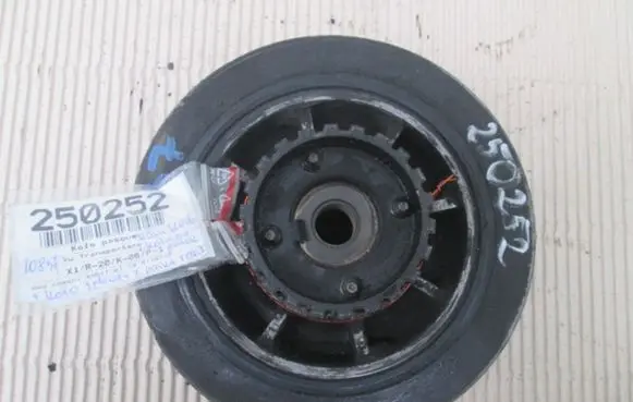 Volkswagen Transporter - Caravelle T4 Crankshaft pulley