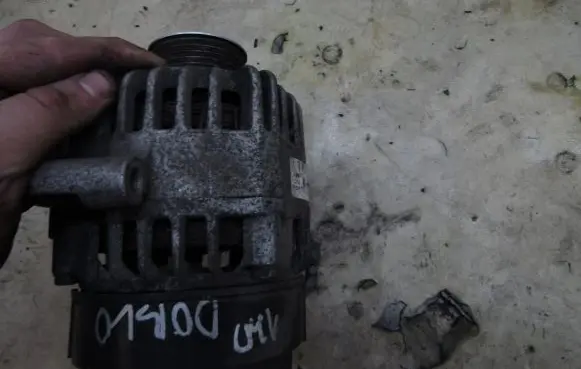 Fiat Doblo Generator/alternator 51854903