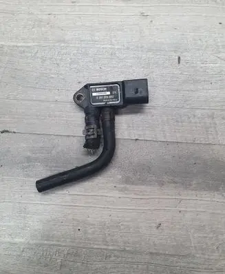 Volkswagen Sharan Exhaust gas pressure sensor 0281006082 211024T2244E