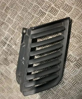 Mitsubishi L200 Bonnet/hood grill 