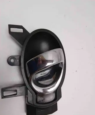 Nissan Micra Front door interior handle