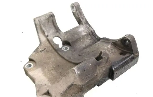 Generator/alternator bracket