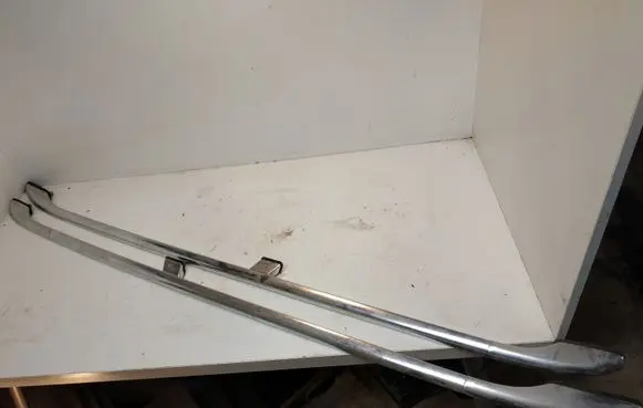 Audi A6 Allroad C5 Roof bar rail