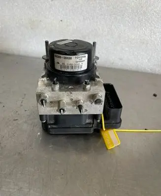 Toyota Yaris Master brake cylinder DOTOYOTAYARISIII3