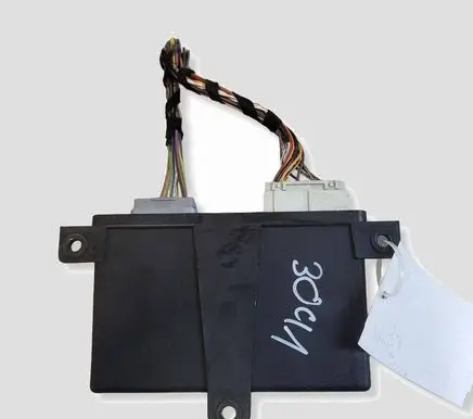 Jaguar XF X250 Hand brake control module 8W832C496AC 90044032 AA0315A100AC