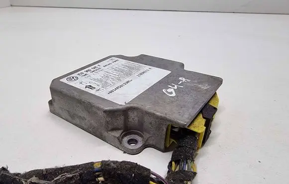 Volkswagen Golf IV Airbag control unit/module 5WK43131 27030313H 0034PD0S2UN9