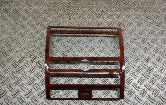 Volkswagen Phaeton Radio/GPS head unit trim 3D0035122A