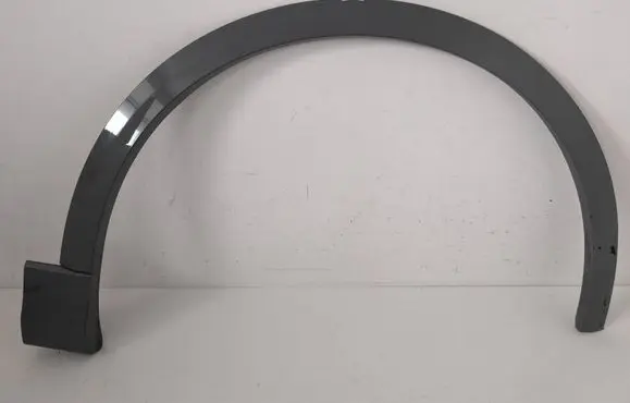Audi Q8 Front arch trim 4M8853718