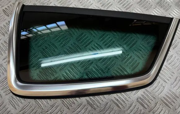 Volkswagen Golf Sportsvan Rear side window 510845041AM