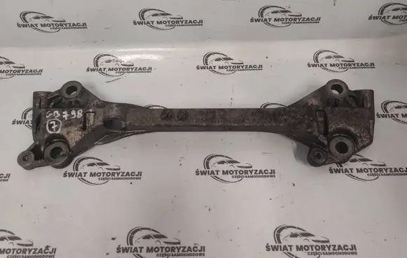 Mini One - Cooper Clubman R55 Engine mounting bracket 6772034