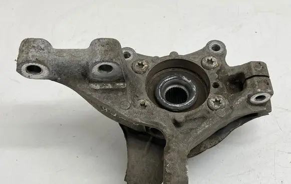 KIA Optima Front wheel hub 