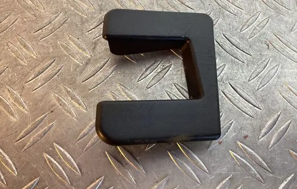 Porsche Cayenne (92A) Other trunk/boot trim element 7P5867628A