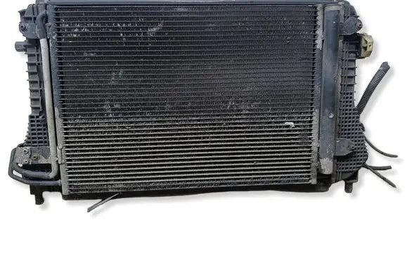 Volkswagen Scirocco Radiator set 1K0820411S 1K0121251DM