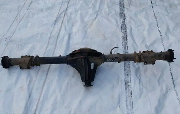 Mercedes-Benz S W126 Rear axle beam 6596032 7240032371