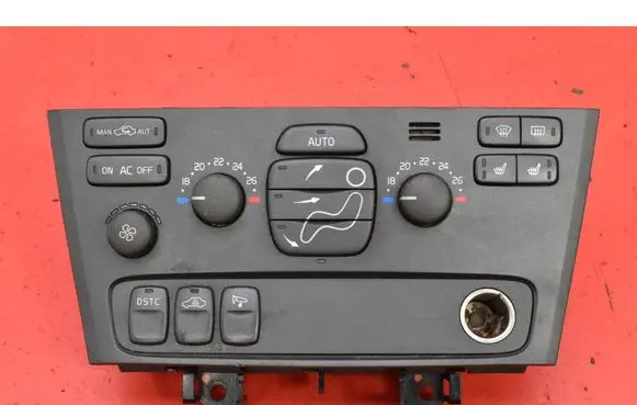 Volvo V70 Climate control unit 8691950