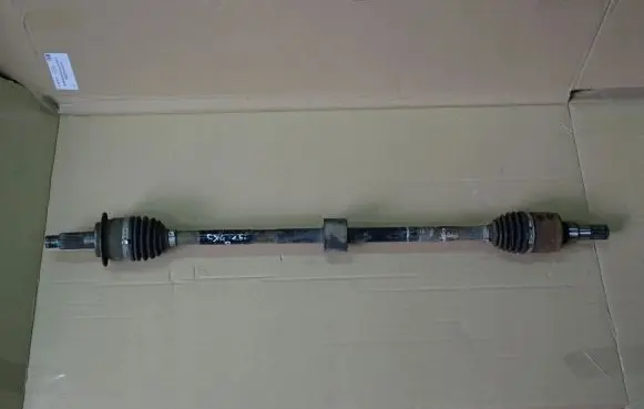 Suzuki SX4 Front driveshaft