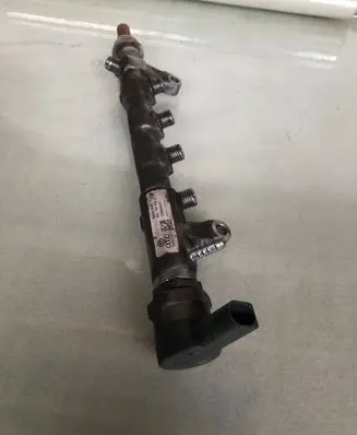 Audi Q3 8U Fuel main line pipe 03l130089j