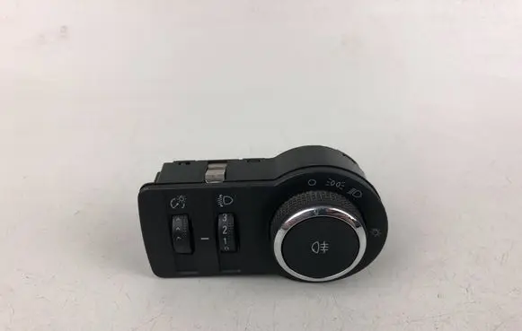 Opel Astra J Light switch 13268697