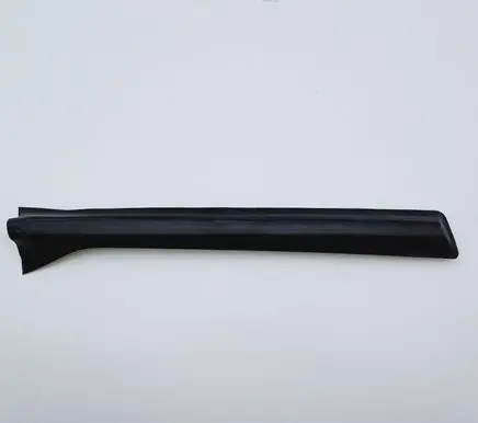 Opel Astra H Front door windshield rail 013123710
