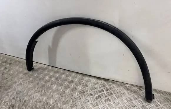 Dodge Durango Rear arch trim 57010618AA 57010618AH 57010618AB