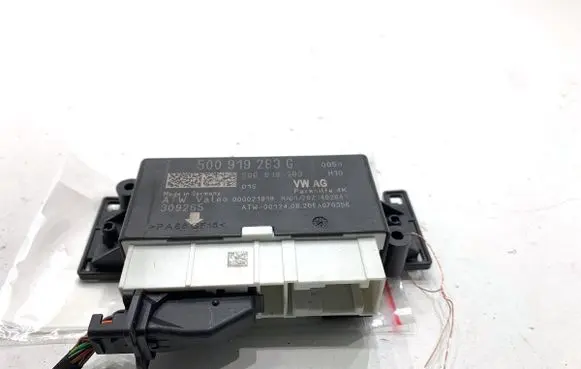 Skoda Fabia Mk3 (NJ) Parking PDC control unit/module 5Q0919283G