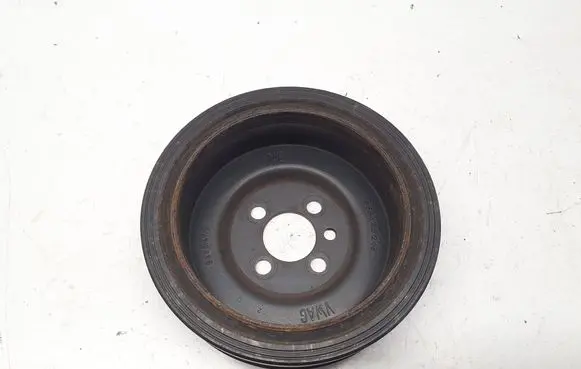Volkswagen PASSAT CC Crankshaft pulley 03G105243