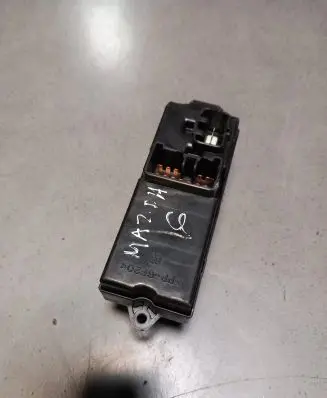 Mazda 6 Electric window control switch