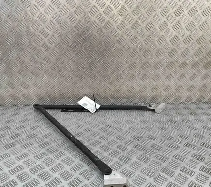 Volvo XC60 Radiator support slam panel bracket 32244780